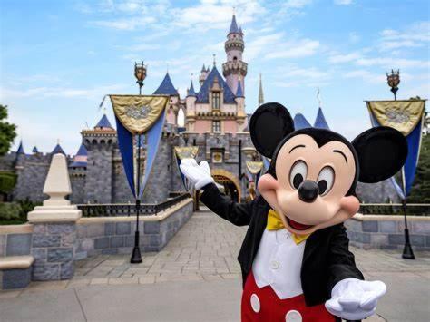 Paris-Disney - Studio 1 Min Gare บุสซี-แซ็ง-ฌอร์ฌ ภายนอก รูปภาพ